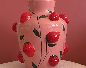 Pink Strawberry Vase, Strawberries Flower Vase, Red Fruit Decor, Strawberry Theme, Cute, Cottagecore, Country Chic, Farmhouse, Sweet, Gift