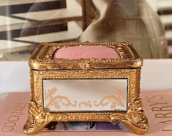 Pink Parlor Velvet Trinket Box, Gold Mirrored Jewelry Box with Ornate Detailing, Romantic Vanity Keepsake, Vintage Style, Gift for Her