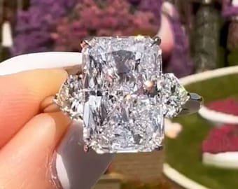 Anello Moissanite incolore a taglio radiante, Moissanite trapezoidale laterale, Anello di fidanzamento con tre pietre, Rebbi artiglio, Fede nuziale, Anello sposa