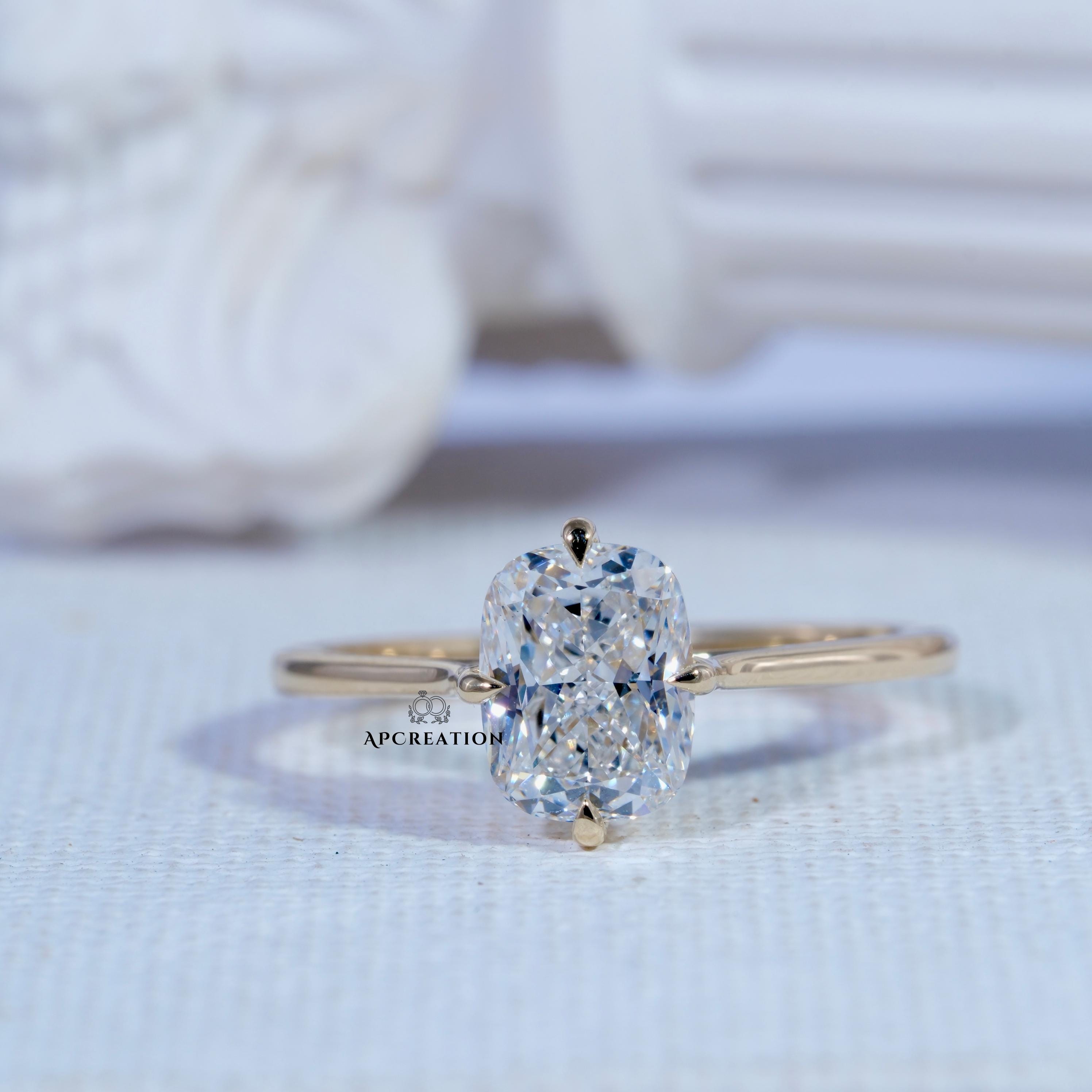 2.00CT 細長いクッションカットのラボで育成された婚約指輪、コンパス 
