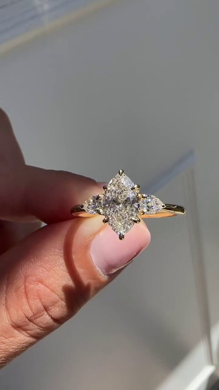 2.0 CT Marquise Cut Colorless Moissanite Engagement Ring 2.0 CT Marquise Cut Colorless Moissanite Engagement Ring