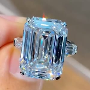 Diamond Ring | Engagement Ring | Moissanite Engagement Ring | Wedding Ring | 10CT Emerald Cut Anniversary Ring | Moissanite Wedding Ring