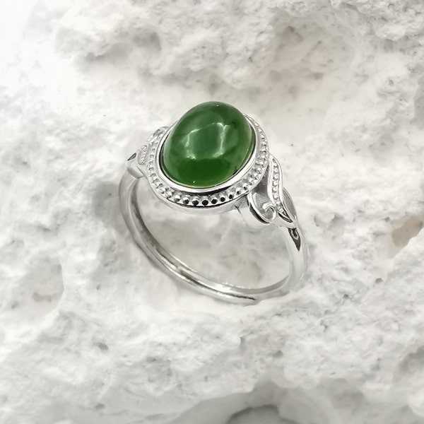 Bague en Jade vert | Bague pierre verte réglable-ajustable | Bijou femme en véritable pierre naturelle | Bague en pierre semi précieuse