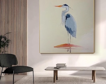 Dipinto minimalista di airone ad olio, elegante quadro da parete con uccelli, delicata tela con soggetti naturalistici dai toni neutri.
