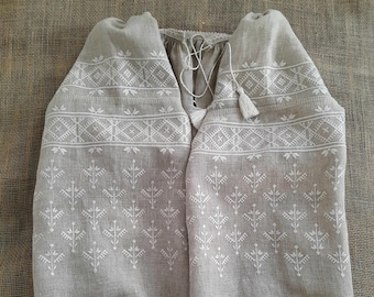 Hand Embroidered Linen Ukrainian Vyshyvanka Blouse – Folk Style