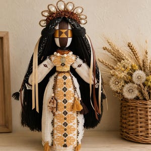 Handmade Ukrainian Heirloom Motanka Doll, Collectible Textile Doll, Slow Living Decor image 2