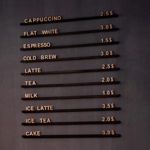 Menú de pared, tablero de letras de madera para cafetería