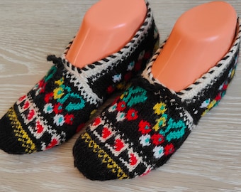 Handmade Slipper, Crochet slippers, Knit Socks, Slippers, Bestfriend Gift, Colorful Socks, Extra Thick Socks, House Shoes, Booties, Socks