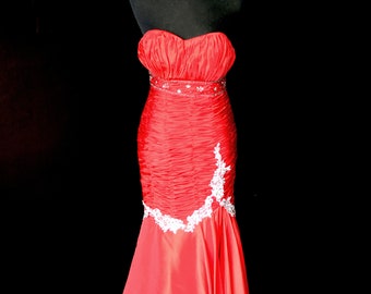 Wedding dress party dress designer dress red white for wedding and ball with train