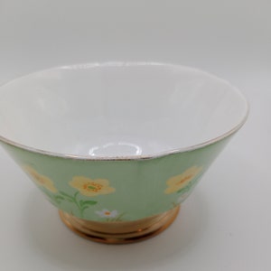 Cuenco de porcelana fina Roslyn China Green con estampado de flores amarillas, fabricado en Inglaterra, cuenco para baratijas, cuenco para dulces, cuenco para salsas, decoración floral primaveral