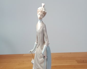 Collectable vintage Lladro Woman with Umbrella & Dog Figurine, 14&quot;, by Papillon Vincente Martinez, perfect condition, Spanish, Mother&#39;s Day