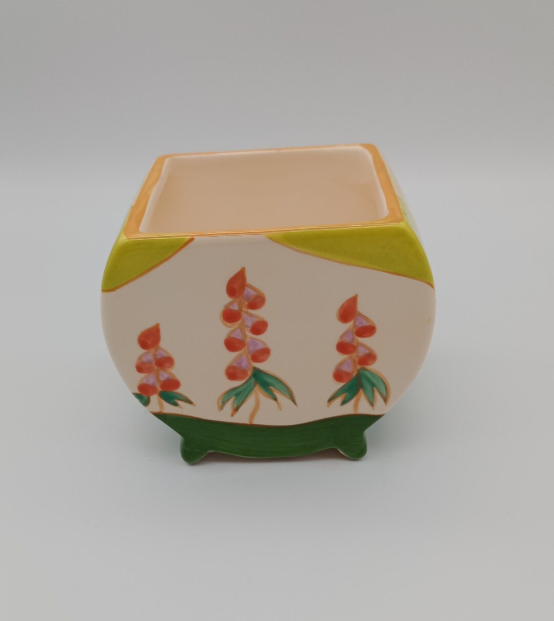 Metropolitan Museum of Art Pot / Vase 1993 MMA Pottery Multi-color Ceramic Footed Oriental Mini ...