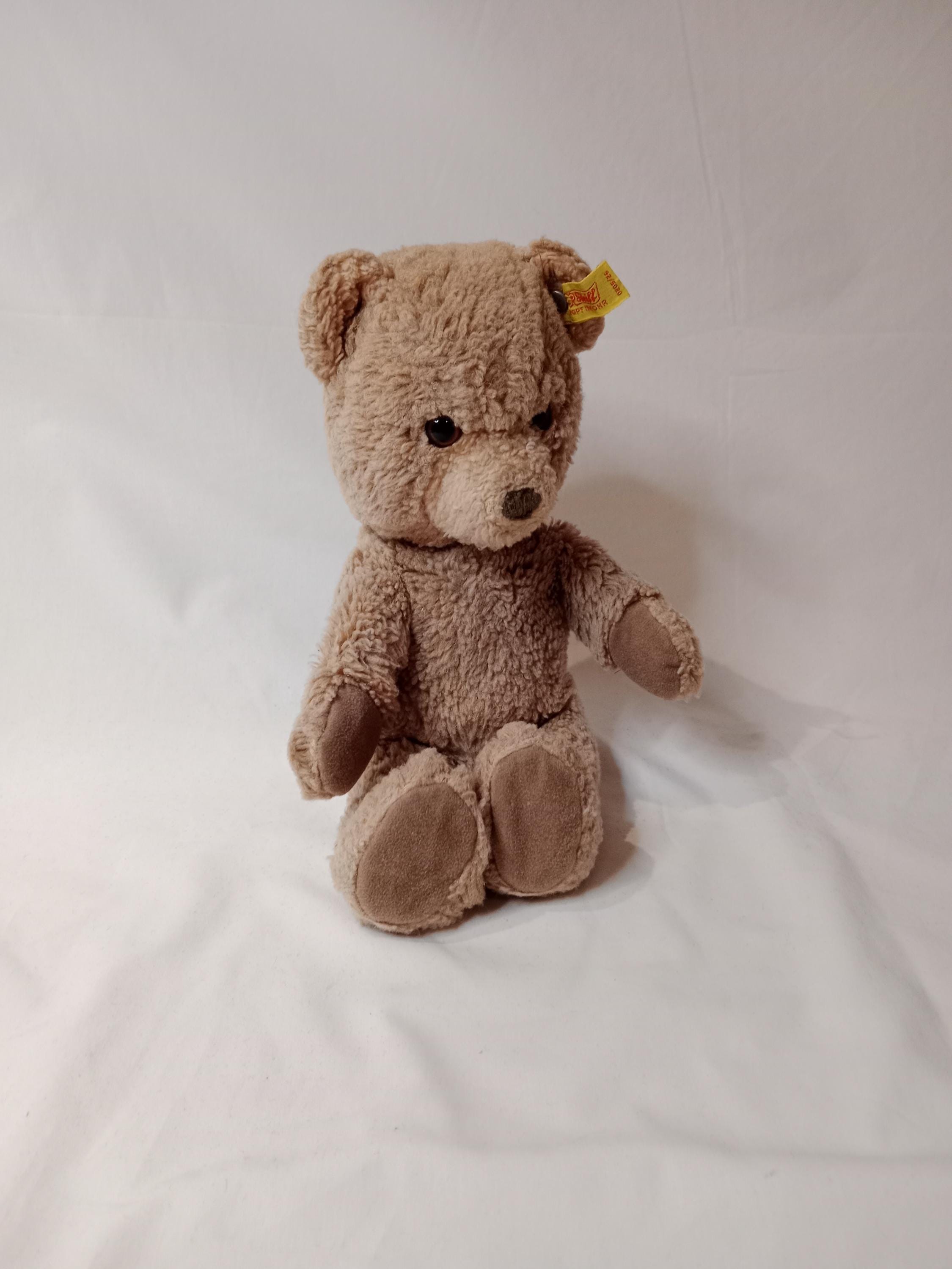 Original Steiff Teddy Bear, Sitting Position, 8 1/2