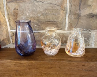 Set of 3 beautiful Vintage Scottish Caithness Glass small bud Vases,  cream and blue purple, 1 has small imperfection, see photos