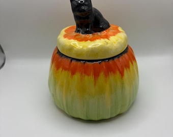 Vintage Art Deco Parrott & company Coronet Ware Jam or marmalade pot, sugar bowl, possibly 1930s, with lid, black cat on top