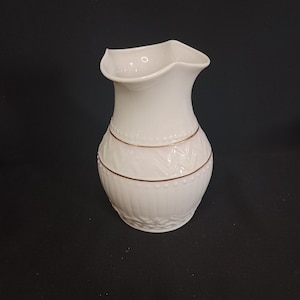 Vintage Belleek Ireland Ivory Porcelain Flower Vase with pink and Gold Accent, Blue Stamp , just under 6&quot; high, 3&quot; wide, ruffled edge, Irish
