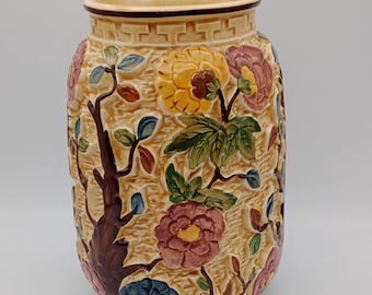 HJ Wood Indian Tree Pattern Vase, 575 English circa 1940s, hand curated, approx. 7" high, vibrant relief design, vintage, made in England