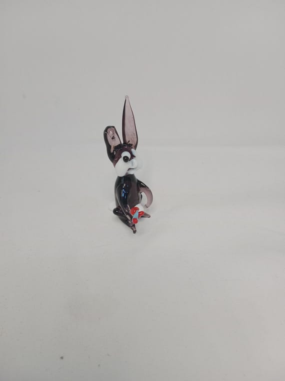 ガラス製ムラーノスタイルのウサギの置物、手吹き、小さなガラスの