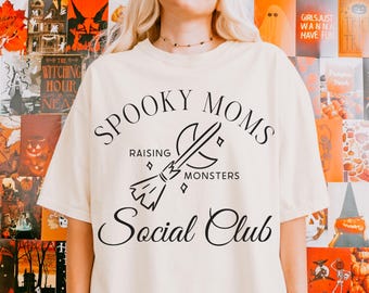 Spooky Moms Club Shirt, Comfort Colors Halloween mom Shirt, Halloween Aesthetic Tee, Cozy Mom Shirt, Autumn Mom Shirt, fall gift for mom