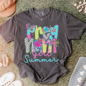 Komfortowe kolory Koszula letnia dla ciężarnej dziewczyny, koszulka z okazji ciąży, ogłoszenie ciąży, koszulka dla nowej mamy, prezent na baby shower, top dla przyszłej mamy