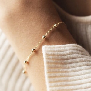 14k Solid Gold Ball Bead Chain Bracelet, Tiny Gold Ball Station Bracelet, Small Satellite Beaded Sphere Chain Bracelet, Everyday Bracelet
