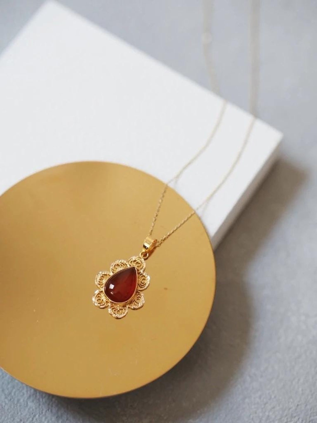 14k Solid Gold Drop Agate Gemstone Filigree Necklace, Floral Design ...