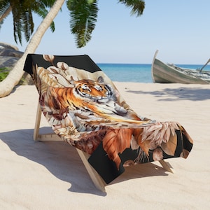 Boho Floral Tiger Beach Towel - Exotic and Stylish Must-Have for the Beach