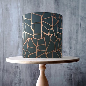 Motif sombre et audacieux de style mosaïque avec des lignes dorées/cuivrées pour envelopper le gâteau, feuille de glaçage, carte WAFER, emballage de gâteau, impressions comestibles