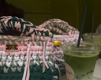 Custom crochet mini shopper bag - made from 100% recycled T-shirt yarn!