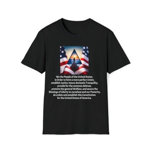 Die US Verfassung: Präambel - Unisex Softstyle T-Shirt, designed von AGT