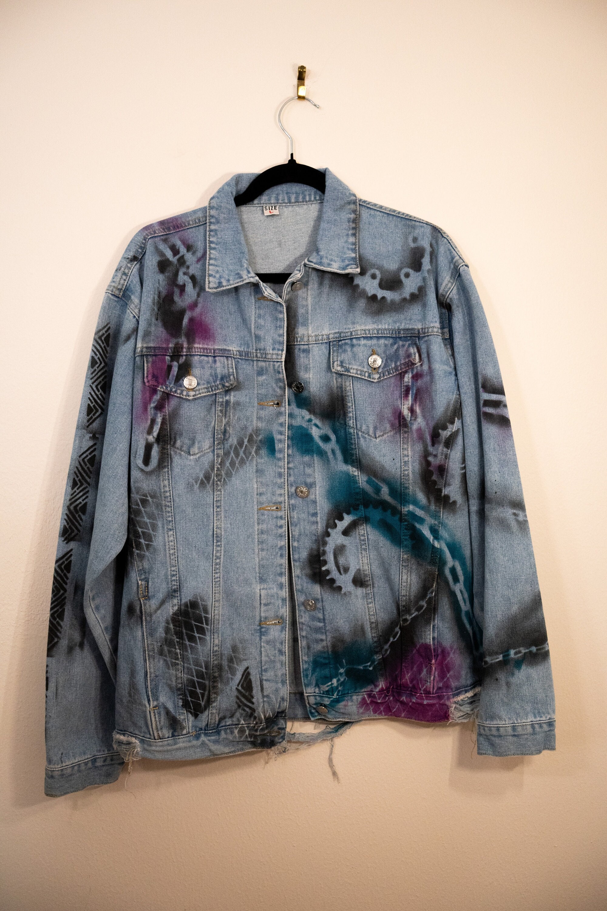 Graffiti Spray Jean Jacket Spray Paint Punk Chain Spraypaint 