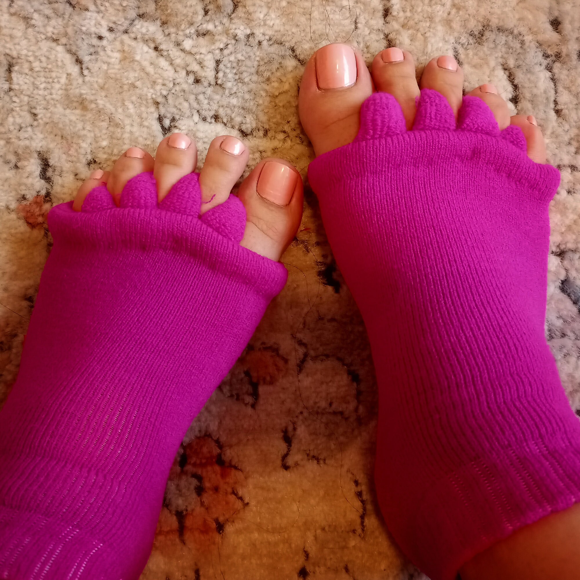 Magicsox™ Toe Separator Socks for Alignment and Pain Relief bunions