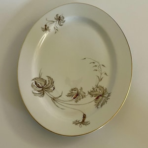 Plato ovalado vintage de porcelana Heinrich Bavaria con ribete floral dorado (33 x 23,4 cm)