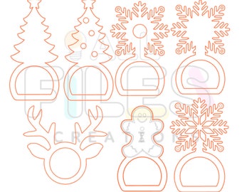 Op de afbeelding: Set van 8 oranje omtrek kerst servetringen. De ontwerpen omvatten een kerstboom, een sneeuwvlok, een rendier en een gingerbread man.