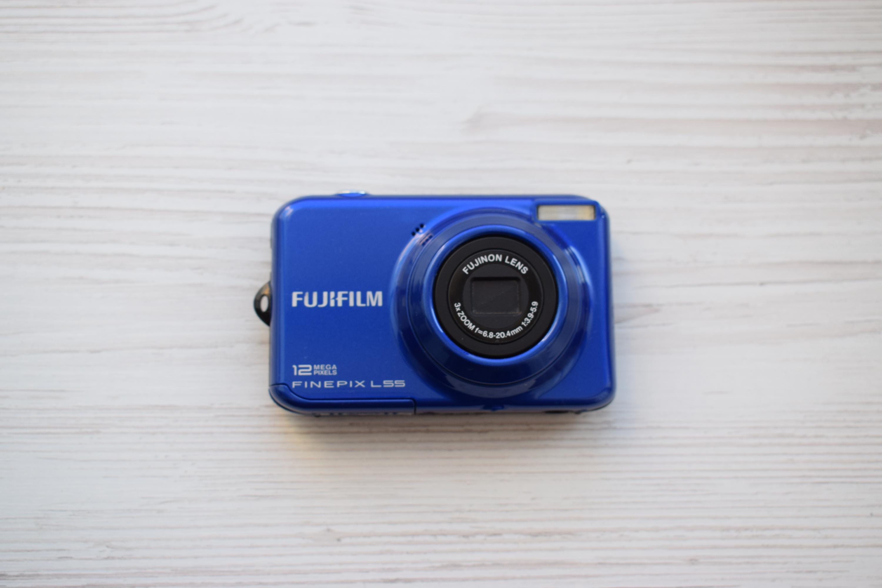 ❗️激安価格❗️デジカメ　本体　FUJIFILM Finepix L55 FUJIFILM FINEPIX L55 デジタルカメラ 中古 バッテリーなし