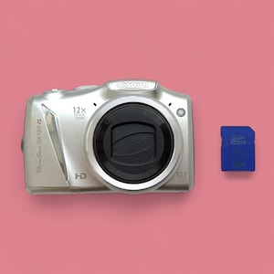 Digital Camera Canon PowerShot SX130 IS / Vintage Digital Camera / Canon cameras + card