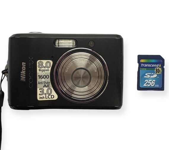 Vintage Nikon Coolpix L18: Digital Camera - Etsy Canada