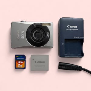Canon IXUS 70 コンパクトデジタルカメラ 美品】Canon DIGITAL IXUS 70 シルバー - メルカリ