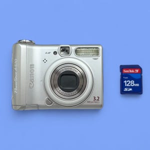 Working Digital Camera Canon A510  with memory card