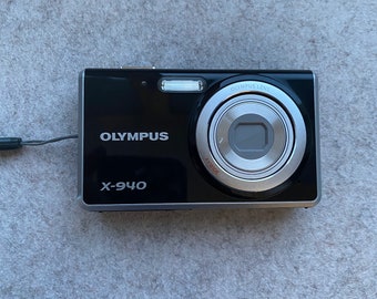 Digital Camera Olympus X-940 / Vintage Digital Camera / Olympus cameras/ + usb + card 16 GB