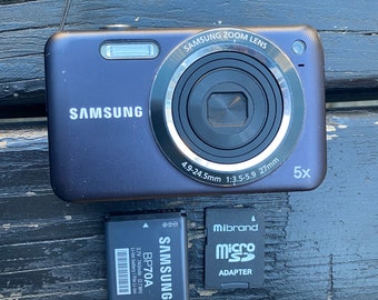 Digital camera Samsung ES75 14.2 mp +card