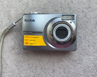 Rare Kodak EasyShare C813 8.2 MP digital camera. Fully tested and working.