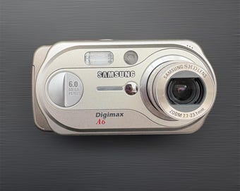 Cámara digital Samsung Digimax A6 de 6 MP