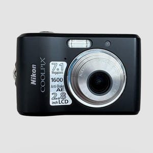 Camera digital Nikon coolpix L16 / Rare camera  + usb + card