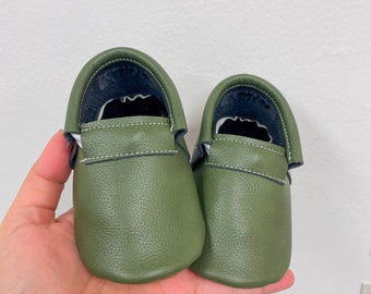 Moss Green Loafers | Texas Moccs Handmade Baby Moccasins - Soft Sole Infants&#39; Booties