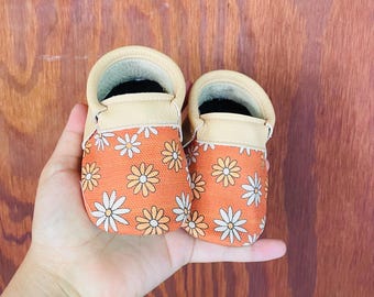 Fall Daisies Loafers | Texas Moccs Handmade Baby Moccasins - Soft Sole Infants' Booties