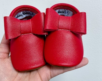 Red Bow Moccs| Texas Moccs Handmade Baby Moccasins - Soft Sole Infants' Booties Spring