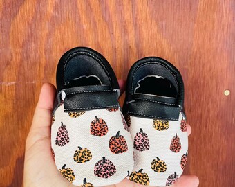 Pink and Orange Leopard Pumpkins Loafers | Texas Moccs Handmade Baby Moccasins - Soft Sole Infants' Booties