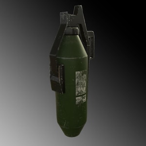 Puede incluir: Un objeto cilíndrico verde con un asa negra y una parte superior negra. El objeto tiene una etiqueta en el lateral. El fondo es un degradado de gris y negro.