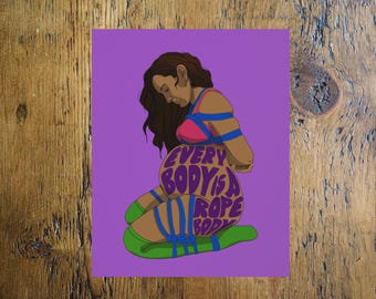 Cada cuerpo es una cuerda. Impresión artística de embarazada.